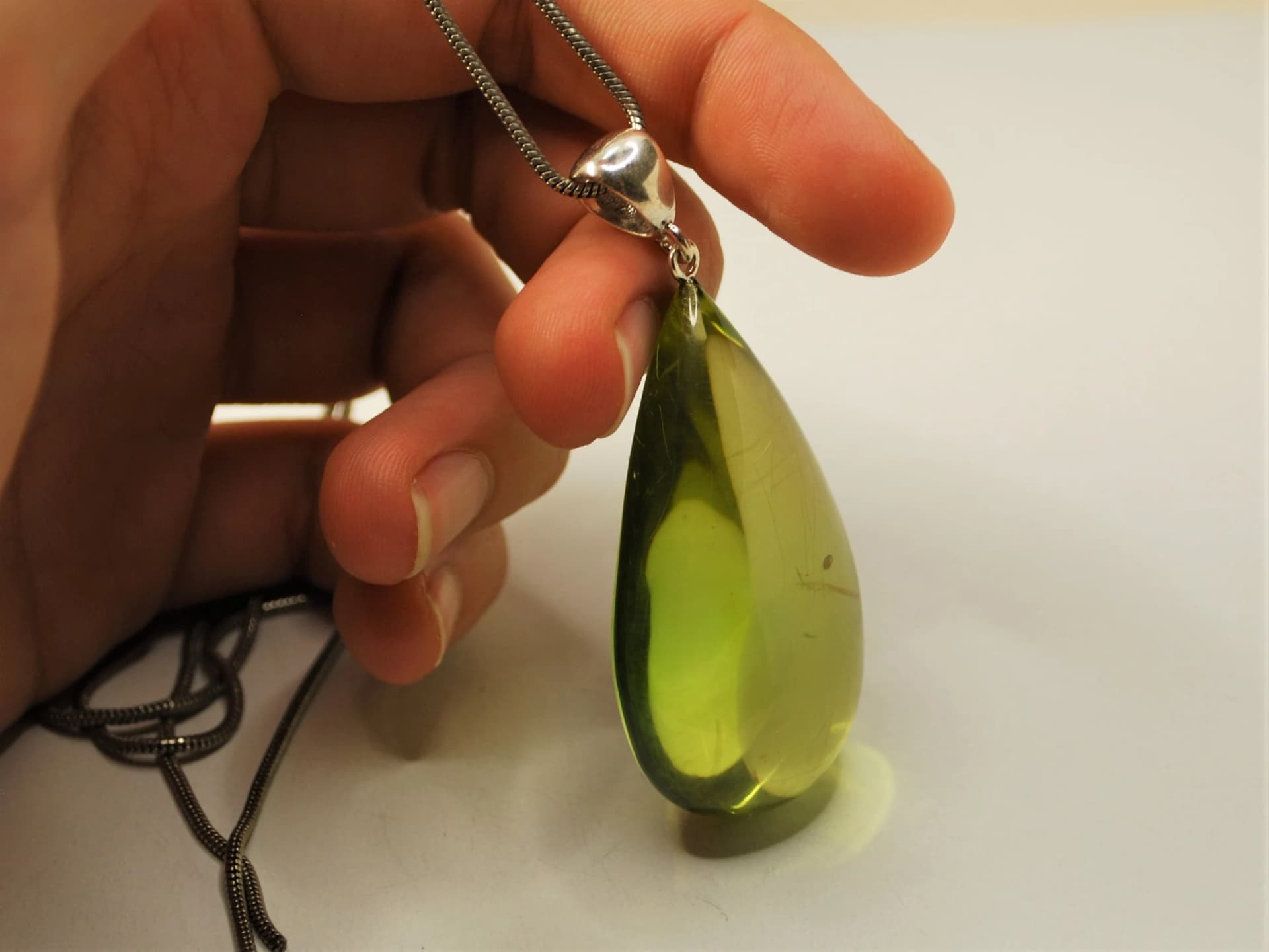 Bernsteinschmuck: Traditionelle Schönheit mit polnischer Raffinesse