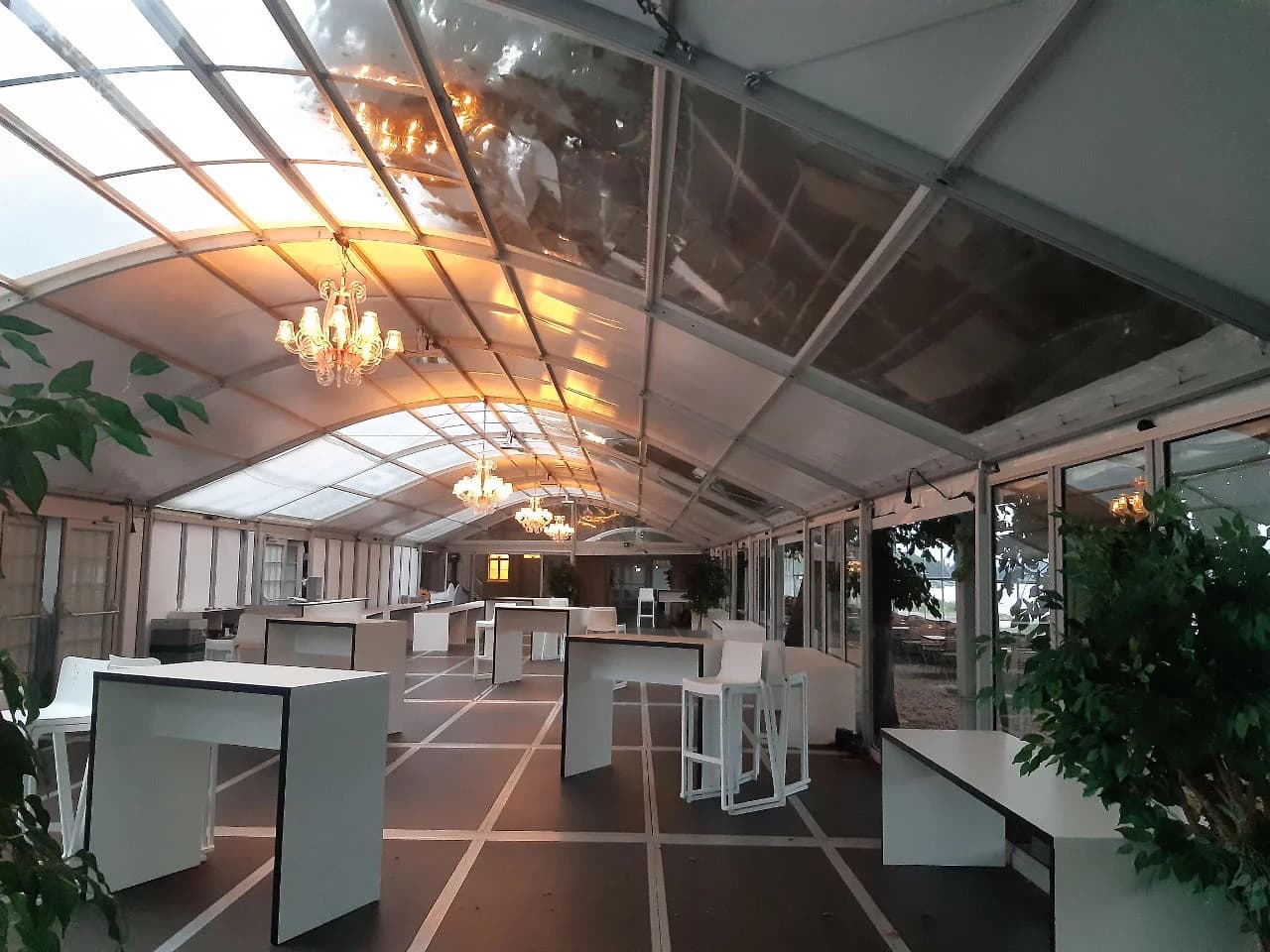 Lichttechnik mieten Münster – Ihr Partner für Eventbeleuchtung