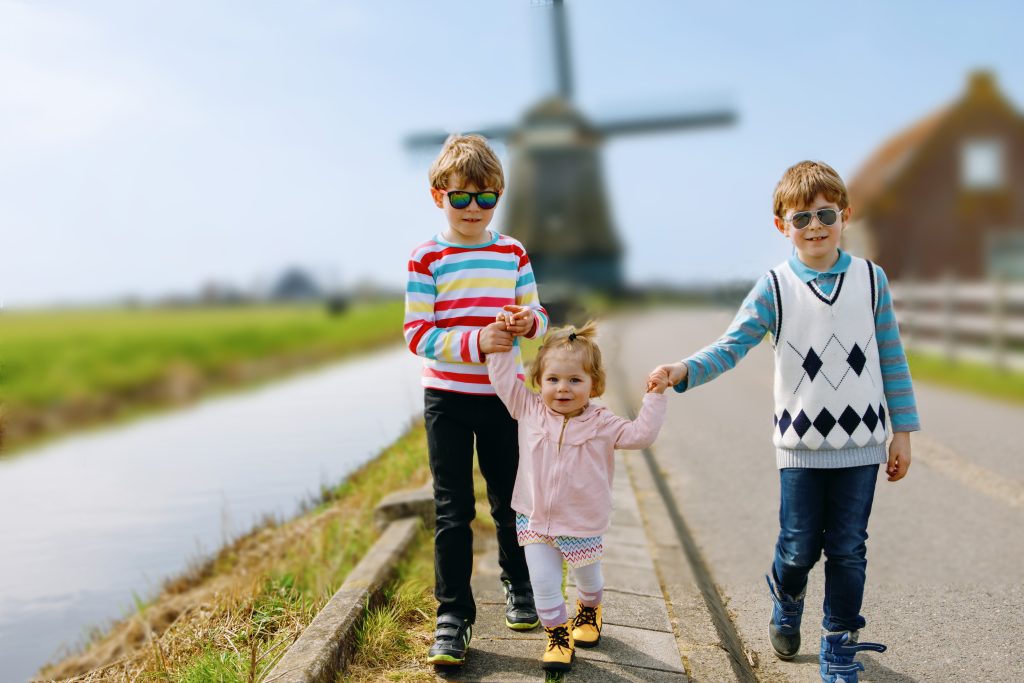 Au Pair vs. Nanny vs. Babysitter: Key Differences
